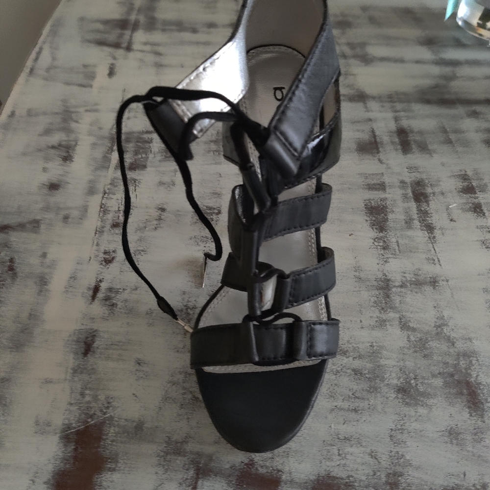Bebe Heels - Picture 4 of 5